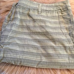 Men’s 100% cotton striped shorts by Kenneth Cole Reaction